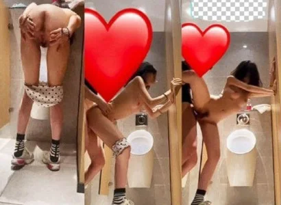 Tôi dẫn em người yêu vào WC vụng trộm